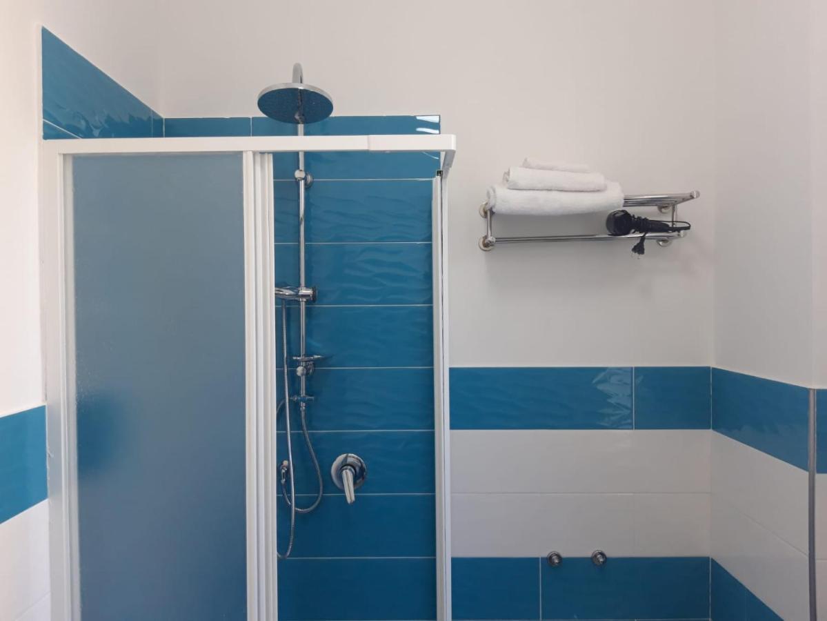 Casa Umberto Panzió Salerno Kültér fotó