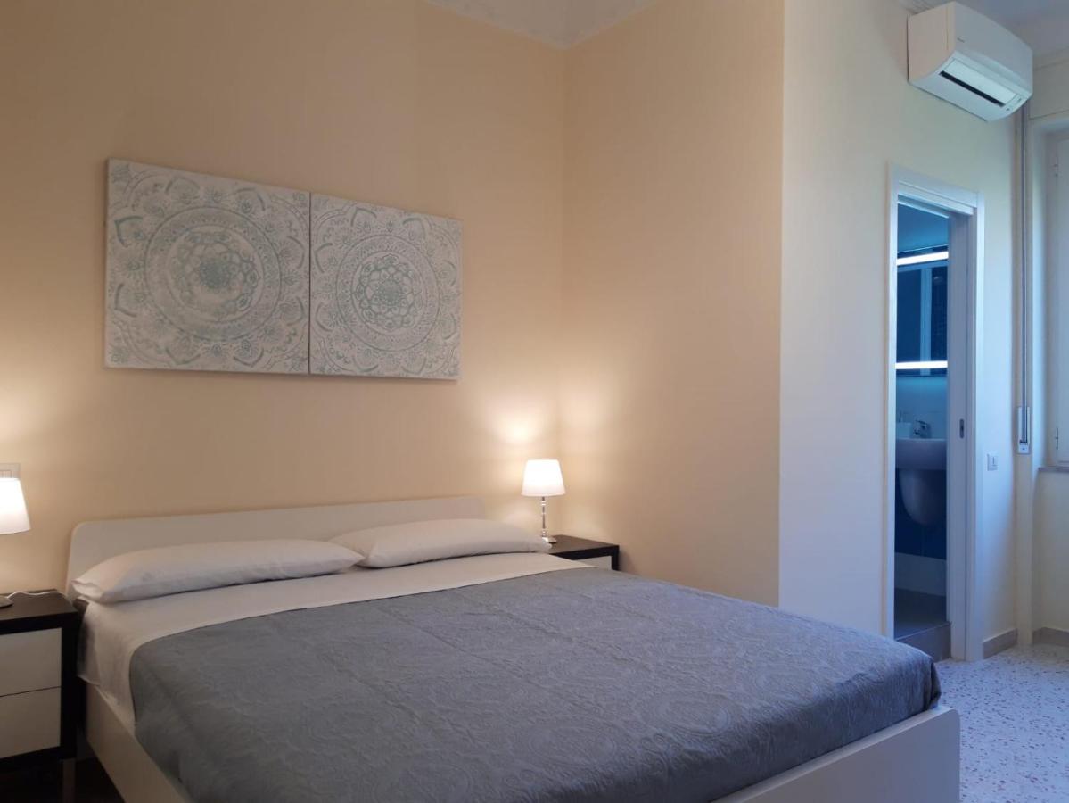 Casa Umberto Panzió Salerno Kültér fotó