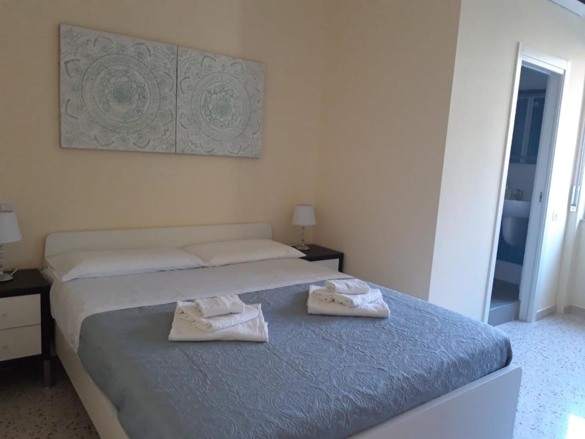 Casa Umberto Panzió Salerno Kültér fotó